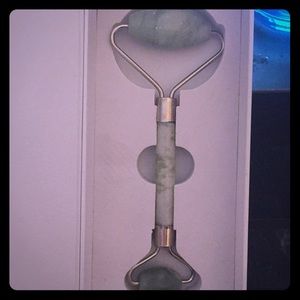 Natural Jade Roller